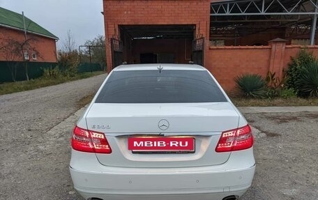 Mercedes-Benz E-Класс, 2009 год, 1 600 000 рублей, 7 фотография