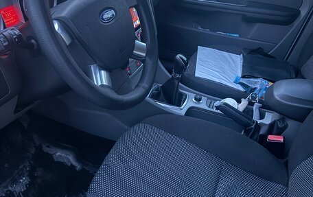 Ford Focus II рестайлинг, 2010 год, 590 000 рублей, 10 фотография