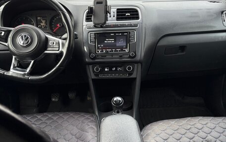 Volkswagen Polo VI (EU Market), 2019 год, 1 200 000 рублей, 17 фотография