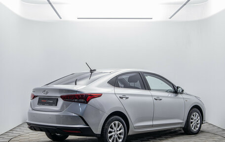 Hyundai Solaris II рестайлинг, 2021 год, 1 560 000 рублей, 5 фотография