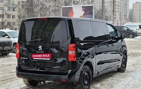 Peugeot Traveller I, 2019 год, 2 549 000 рублей, 3 фотография