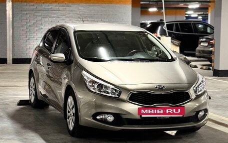 KIA cee'd III, 2014 год, 1 200 000 рублей, 10 фотография