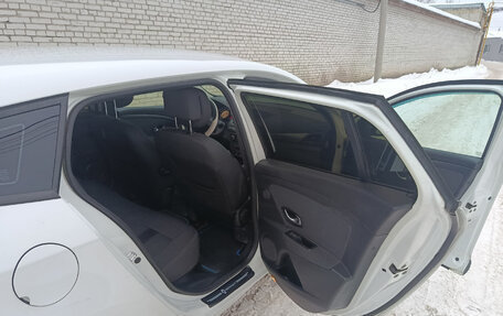 Renault Megane III, 2010 год, 750 000 рублей, 6 фотография