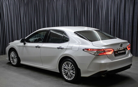 Toyota Camry, 2018 год, 3 598 000 рублей, 7 фотография