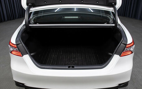 Toyota Camry, 2018 год, 3 598 000 рублей, 10 фотография