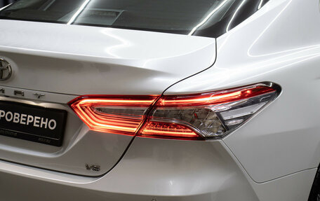 Toyota Camry, 2018 год, 3 598 000 рублей, 24 фотография