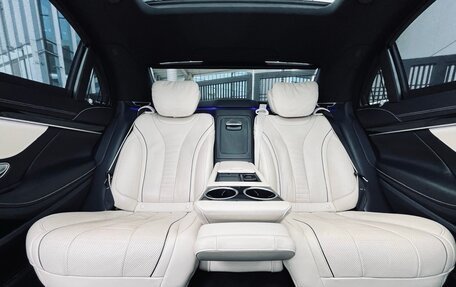 Mercedes-Benz S-Класс, 2019 год, 5 000 000 рублей, 16 фотография