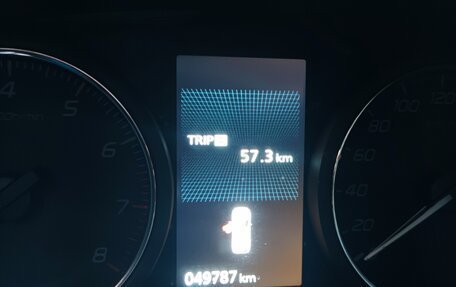 Mitsubishi Outlander III рестайлинг 3, 2017 год, 1 900 000 рублей, 6 фотография