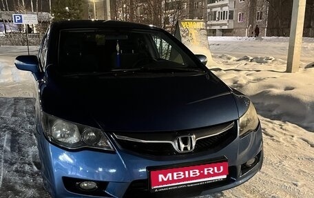 Honda Civic VIII, 2009 год, 750 000 рублей, 1 фотография