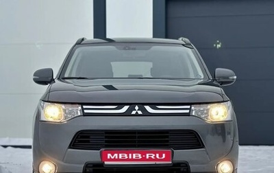 Mitsubishi Outlander III рестайлинг 3, 2013 год, 1 487 000 рублей, 1 фотография