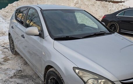 Hyundai i30 I, 2010 год, 670 000 рублей, 5 фотография