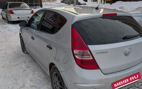 Hyundai i30 I, 2010 год, 670 000 рублей, 3 фотография