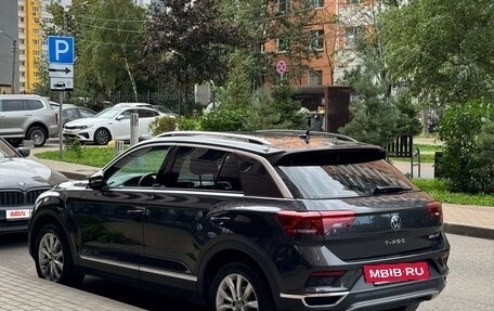 Volkswagen T-Roc I, 2021 год, 2 500 000 рублей, 5 фотография