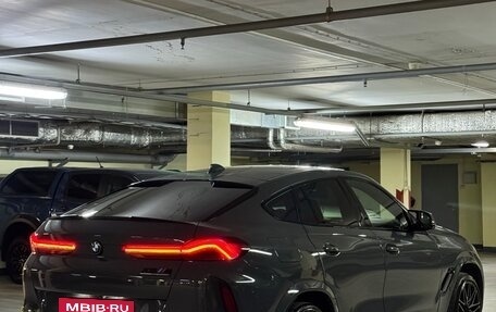 BMW X6 M, 2022 год, 14 300 000 рублей, 3 фотография