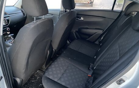 KIA Rio IV, 2019 год, 1 700 000 рублей, 11 фотография