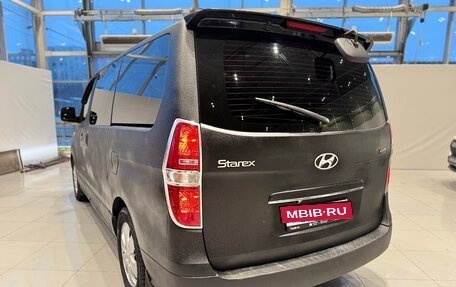 Hyundai Grand Starex Grand Starex I рестайлинг 2, 2008 год, 1 120 000 рублей, 34 фотография