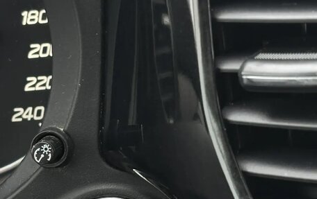 Mitsubishi Outlander III рестайлинг 3, 2013 год, 1 487 000 рублей, 28 фотография