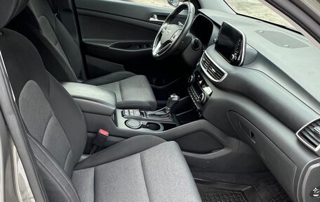 Hyundai Tucson III, 2019 год, 2 250 000 рублей, 14 фотография