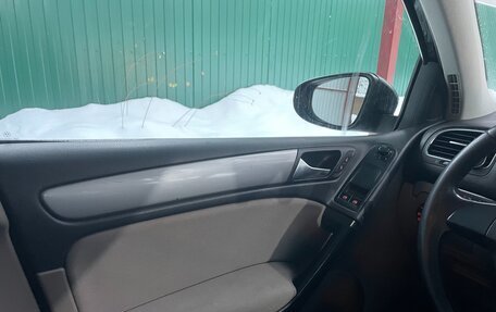 Volkswagen Golf VI, 2009 год, 650 000 рублей, 18 фотография