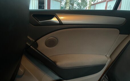 Volkswagen Golf VI, 2009 год, 650 000 рублей, 21 фотография