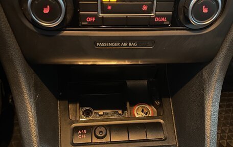 Volkswagen Golf VI, 2009 год, 650 000 рублей, 26 фотография