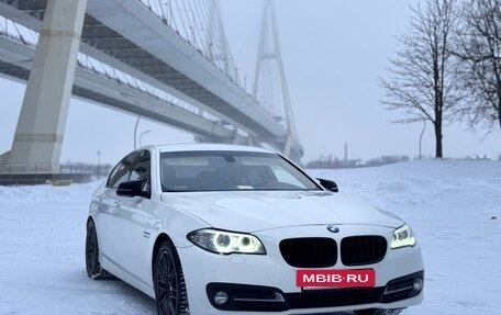 BMW 5 серия, 2015 год, 2 199 000 рублей, 2 фотография