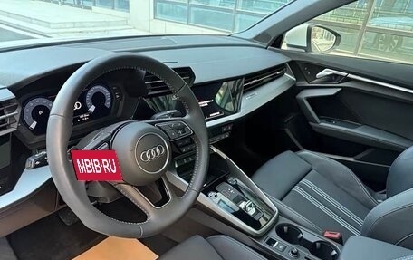 Audi A3, 2023 год, 1 900 000 рублей, 10 фотография