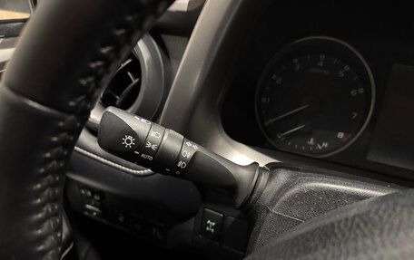 Toyota RAV4, 2017 год, 2 150 000 рублей, 14 фотография