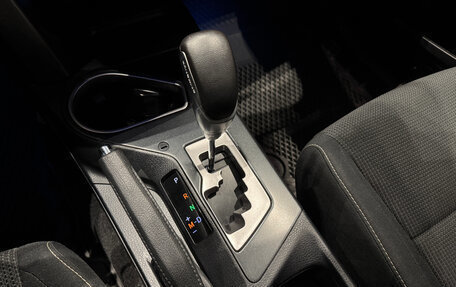 Toyota RAV4, 2017 год, 2 150 000 рублей, 24 фотография