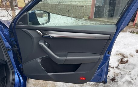 Skoda Octavia, 2018 год, 1 830 000 рублей, 10 фотография