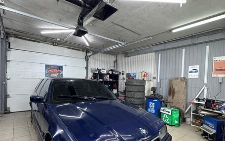 BMW 3 серия, 1998 год, 300 000 рублей, 10 фотография