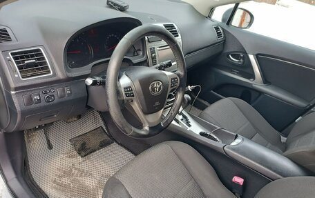 Toyota Avensis III рестайлинг, 2012 год, 830 000 рублей, 8 фотография