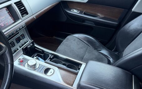 Jaguar XF I рестайлинг, 2012 год, 960 000 рублей, 12 фотография