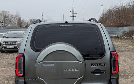 Chevrolet Niva I рестайлинг, 2015 год, 790 000 рублей, 6 фотография