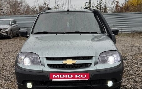 Chevrolet Niva I рестайлинг, 2015 год, 790 000 рублей, 13 фотография