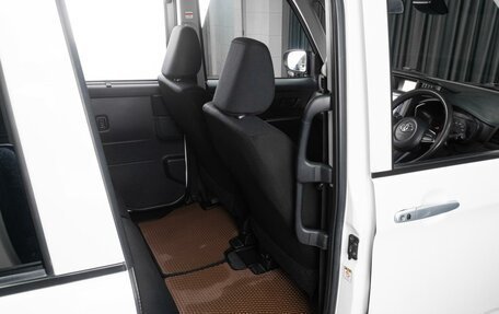 Toyota Tank I, 2017 год, 1 099 000 рублей, 11 фотография