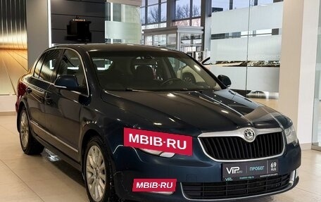 Skoda Superb III рестайлинг, 2012 год, 797 000 рублей, 3 фотография