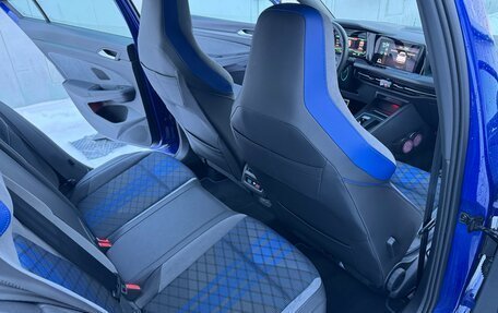 Volkswagen Golf R, 2021 год, 5 350 000 рублей, 12 фотография