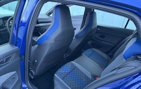 Volkswagen Golf R, 2021 год, 5 350 000 рублей, 13 фотография