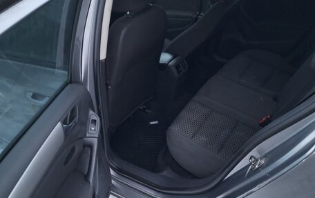 Volkswagen Golf VI, 2011 год, 300 000 рублей, 10 фотография