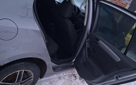 Volkswagen Golf VI, 2011 год, 300 000 рублей, 7 фотография