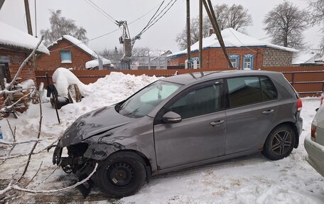 Volkswagen Golf VI, 2011 год, 300 000 рублей, 18 фотография