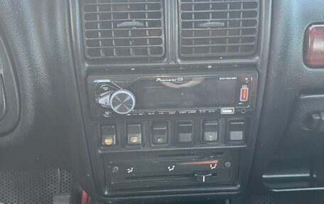 ГАЗ 3102 «Волга», 2001 год, 400 000 рублей, 16 фотография