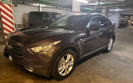 Infiniti QX70, 2015 год, 1 900 000 рублей, 2 фотография
