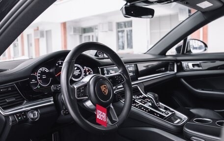 Porsche Panamera II рестайлинг, 2018 год, 9 200 000 рублей, 13 фотография