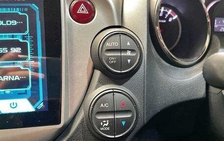 Honda Fit Shuttle I рестайлинг, 2015 год, 859 000 рублей, 22 фотография