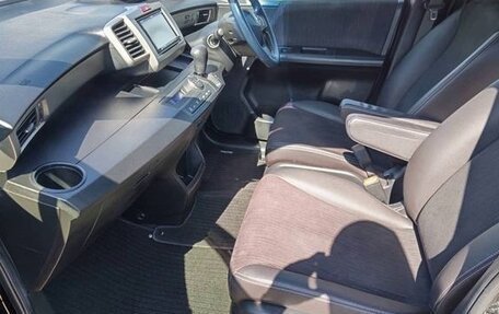 Honda Freed I, 2016 год, 821 000 рублей, 20 фотография