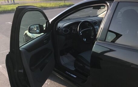 Ford Focus II рестайлинг, 2008 год, 370 000 рублей, 17 фотография