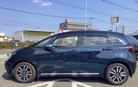 Honda Fit, 2021 год, 990 000 рублей, 8 фотография