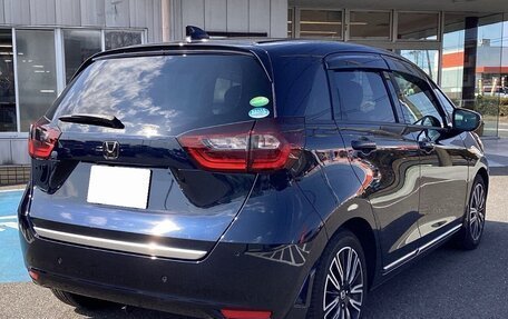 Honda Fit, 2021 год, 990 000 рублей, 5 фотография